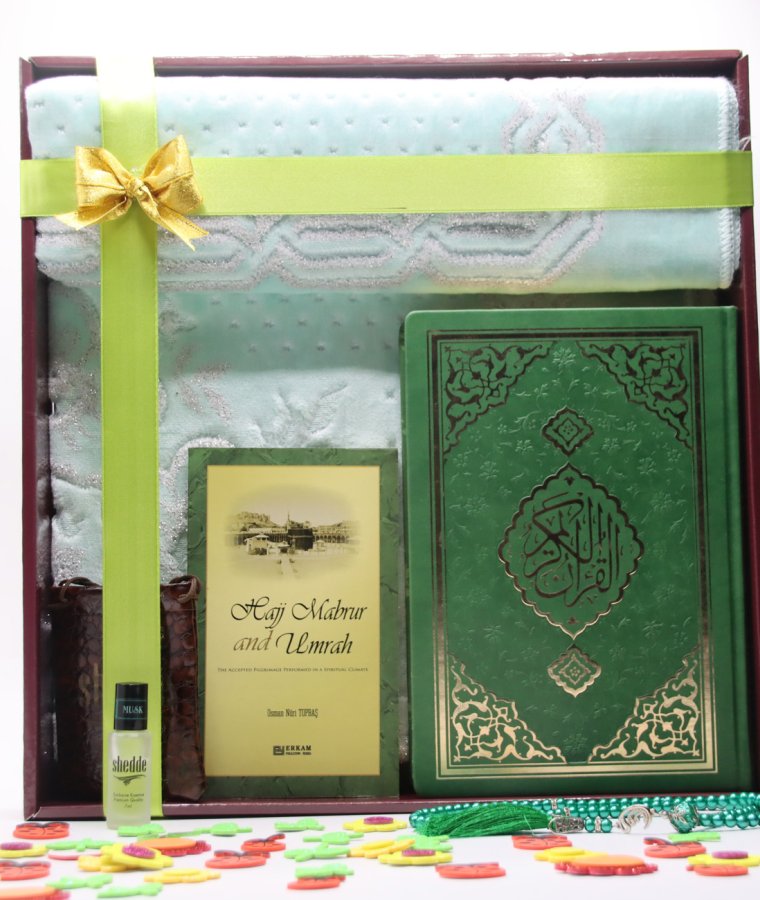 Hajj Gift Set product image